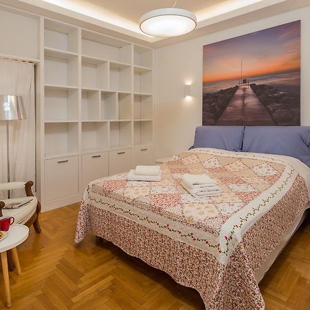 Gemini - Wonderful Apartment In Kolonaki Αθήνα Εξωτερικό φωτογραφία
